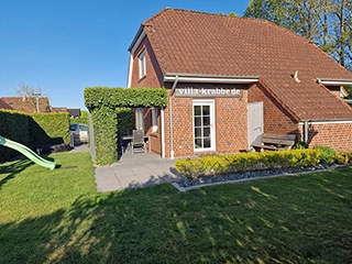 Terrasse und Garten am Ferienhaus Villa Krabbe