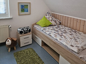 Kinderfreundlicher Raum mit viel Bewegungsfreiheit